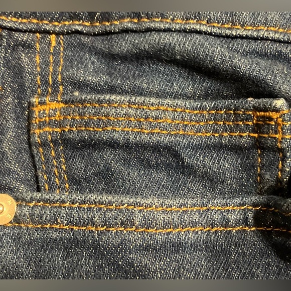 FRAME Le High Jeans in Adele - Picture 11 of 15